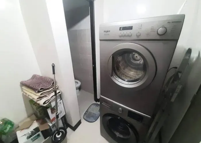 Cubao Manhattan Heights Unit 6h Tower B, 2br Manila