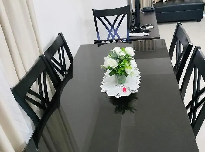 Apartment Cubao Manhattan Heights Unit 6h Tower B, 2br Manila