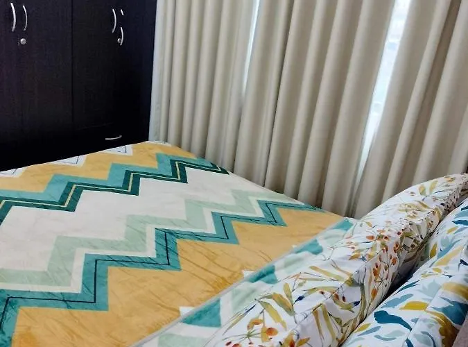Cubao Manhattan Heights Unit 6h Tower B, 2br Apartment Manila